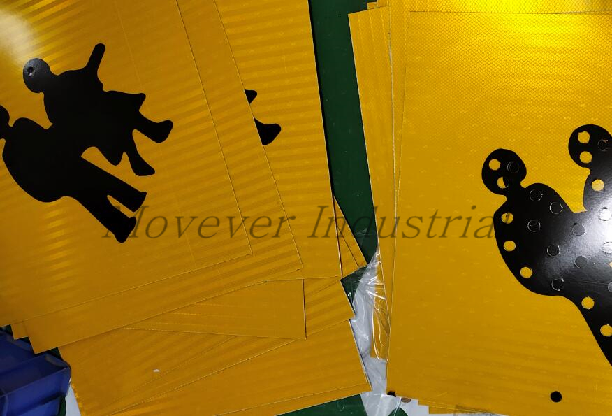 Solar aluminum pedestrian signage / Road sign / Crosswalk sign(图2)